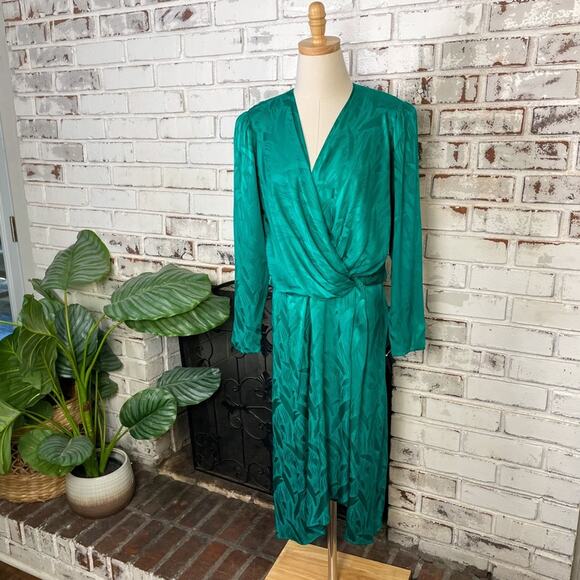 Vintage 80s Lauren Alexander Petites Plunge Silk Green Wrap Midi Dress 12 - Picture 1 of 11